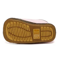 Dr Martens Boots & Booties><noscript><img width=