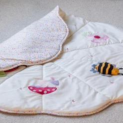 Kids Avery Row Throws|Blankets><noscript><img width=