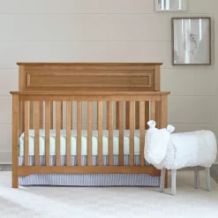 DaVinci Autumn 4-in-1 Convertible Crib - Chestnut