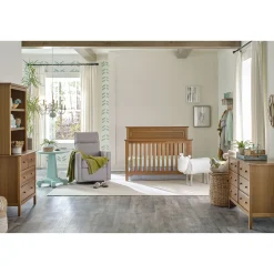 DaVinci Autumn 4-in-1 Convertible Crib - Chestnut