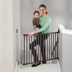 Kidco Bamboo Angle Mount Safeway Gate - Grey