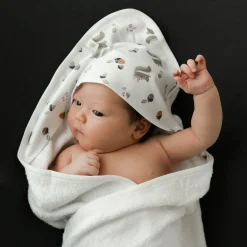 Kids Perlimpinpin Bath Accessories|Towels & Wipes>Bamboo Hooded Towel - Squirrel