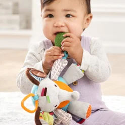 Skip Hop Stroller & Car Seat Toys|Developmental Toys><noscript><img width=