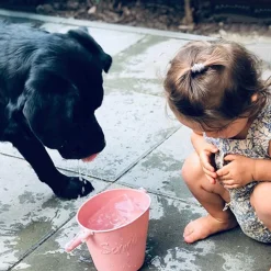 Kids Scrunch Bucket and Spade - Rust