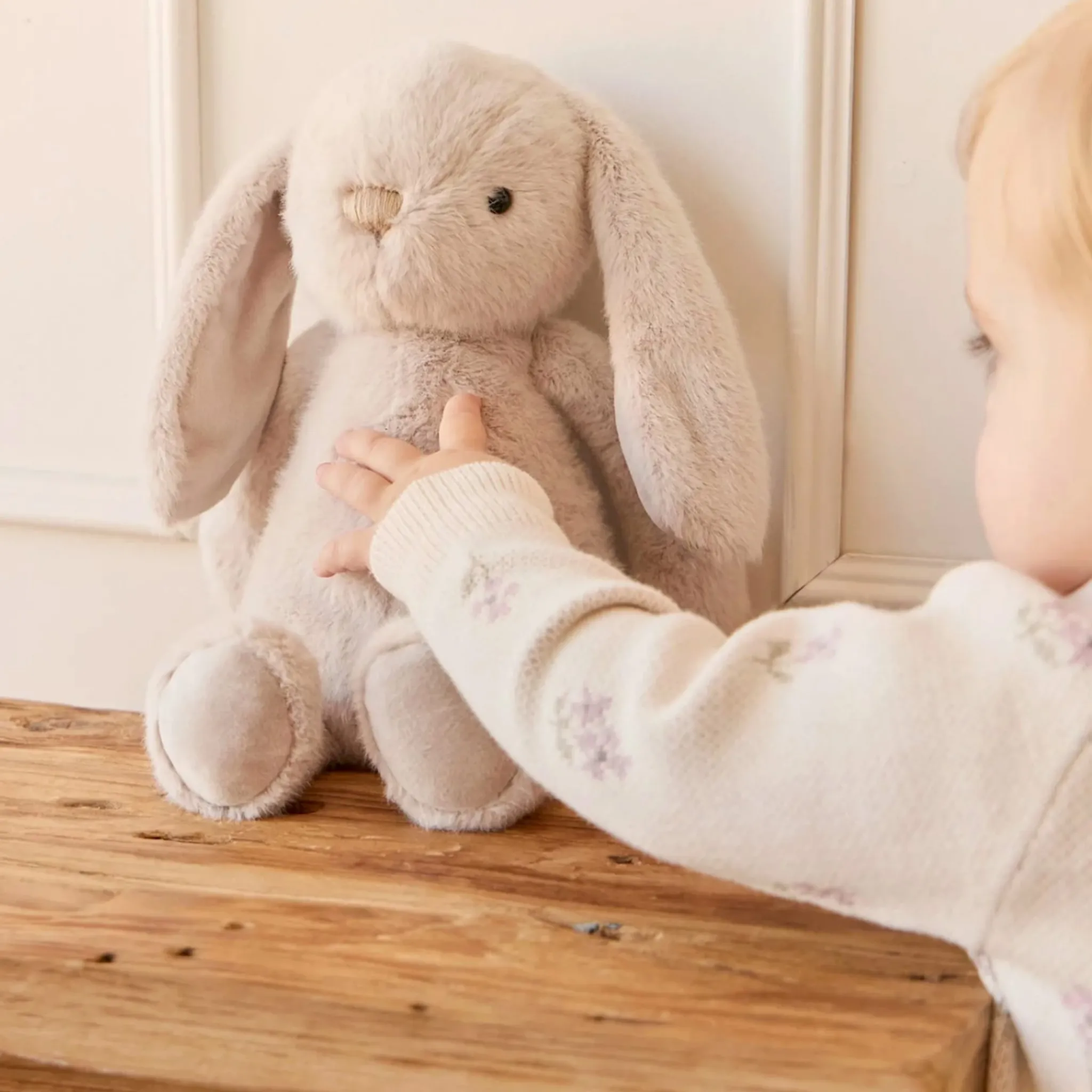 Snuggle Bunnies Bunnies Penelope Beige