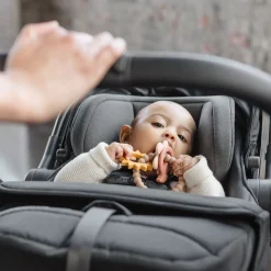 Kids UPPAbaby Car Seat Aria V2 - Greyson