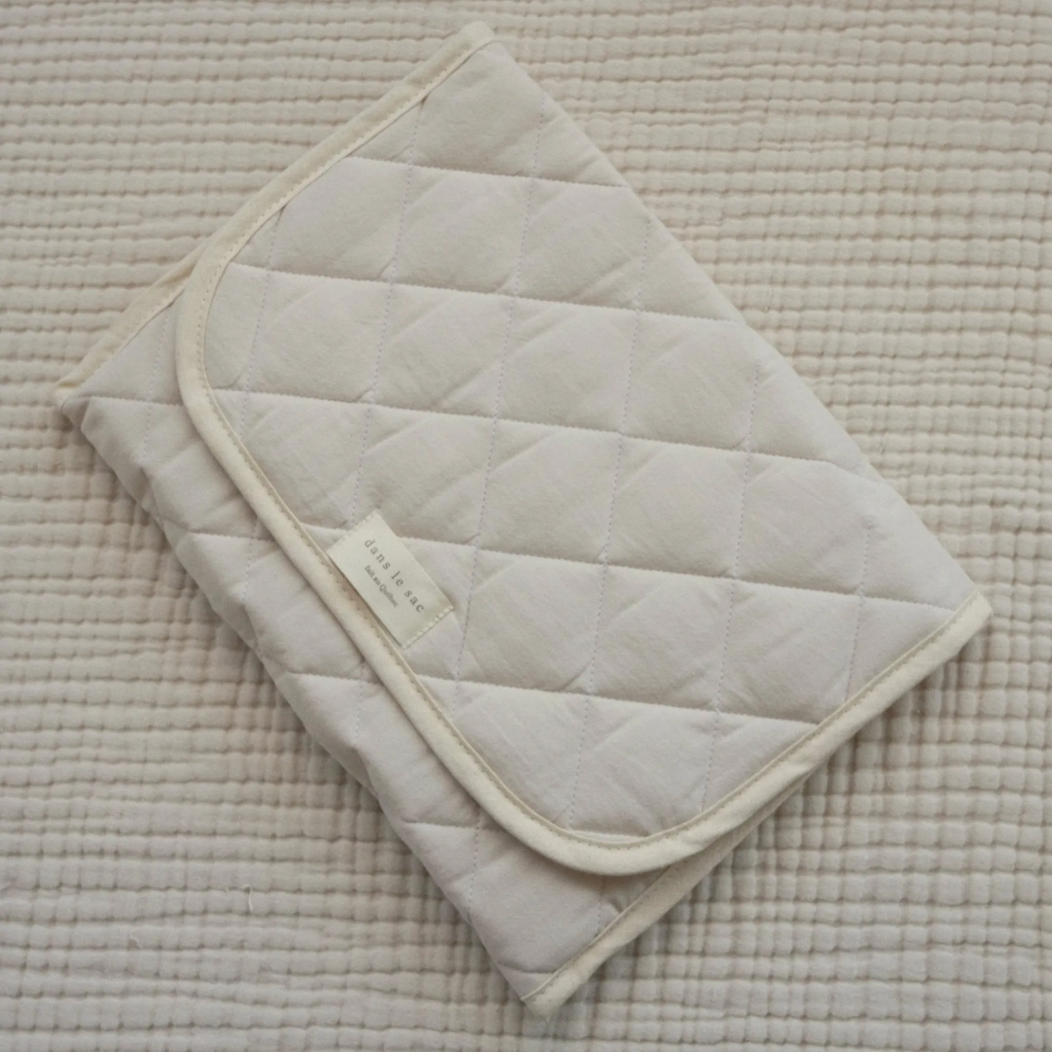 Dans Le Sac Changing Mat - Cream