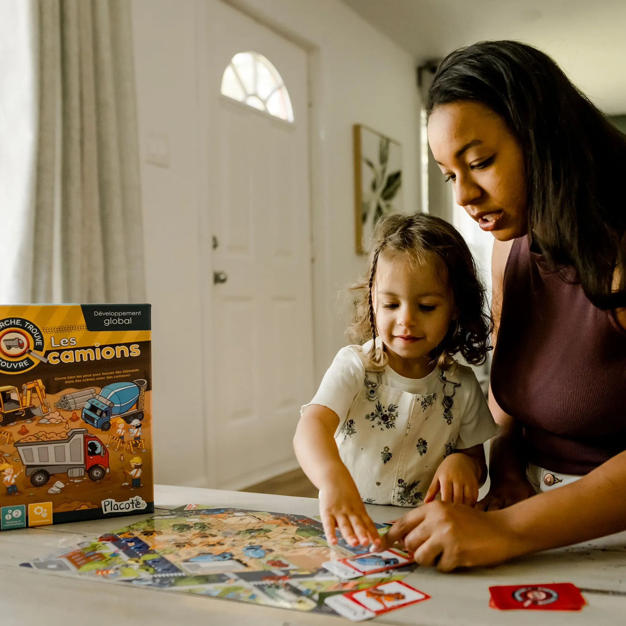 Kids Placote Board Games>Cherche, trouve et découvre : les camions