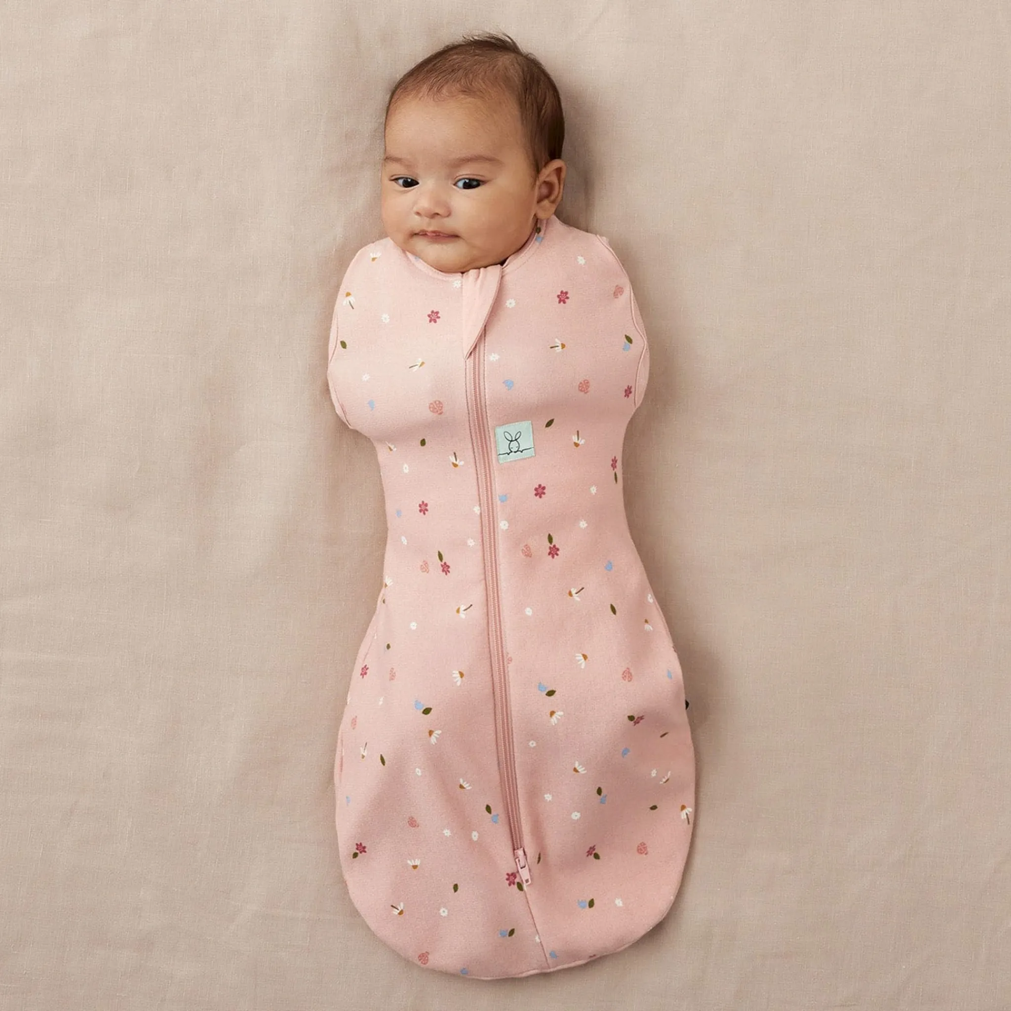 ErgoPouch Cocoon Swaddle Sack 0.2 TOG 6-12m - Daisies