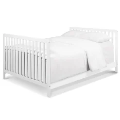 DaVinci Colby 4-in-1 Convertible Crib with Trundle Drawer - White