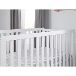 DaVinci Colby 4-in-1 Convertible Crib - White Finish