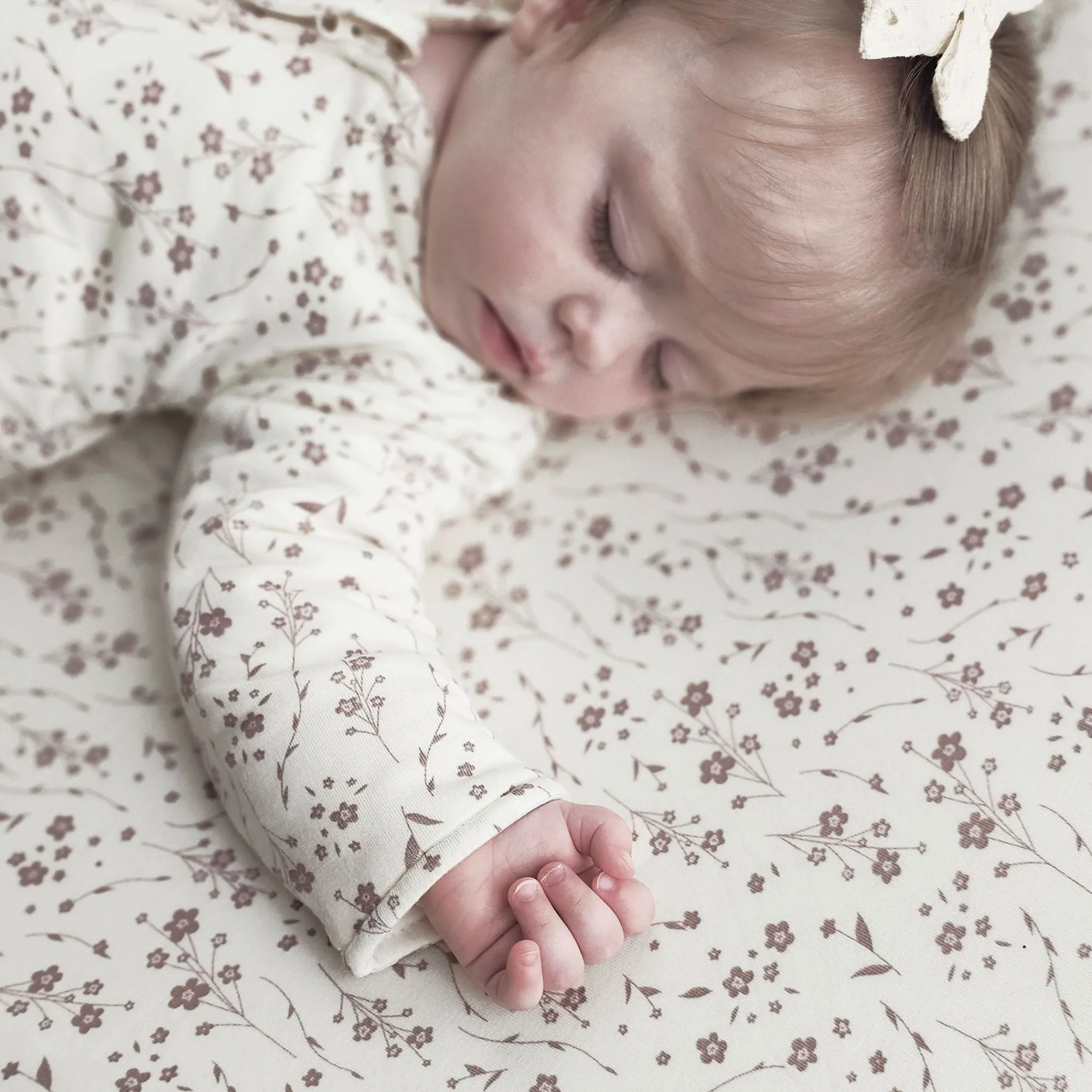 Kids Günamüna Crib Sheet - Posie