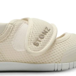 Stonz Shoes><noscript><img width=