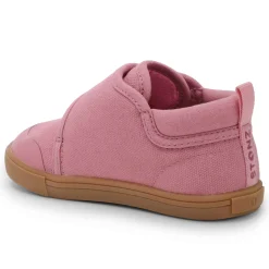 Stonz Shoes><noscript><img width=