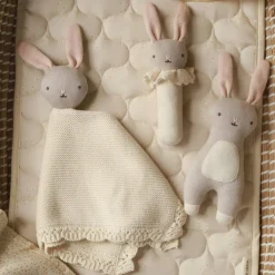 Avery Row Cuddle Cloth - Blushing Bunny