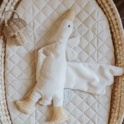 Veille sur Toi Developmental Toys>Cuddly Pal - Goose Odile
