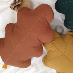 The Butter Flying Cushions>Cushion Birch Oak - Rust