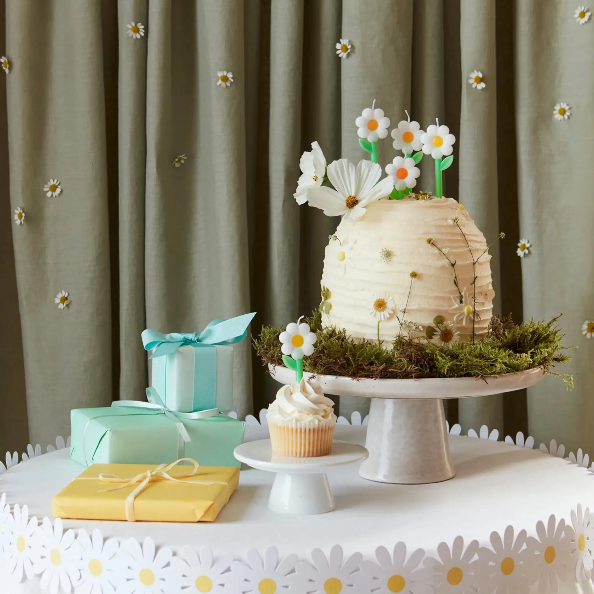 Meri Meri Party Supplies>Daisy Candles