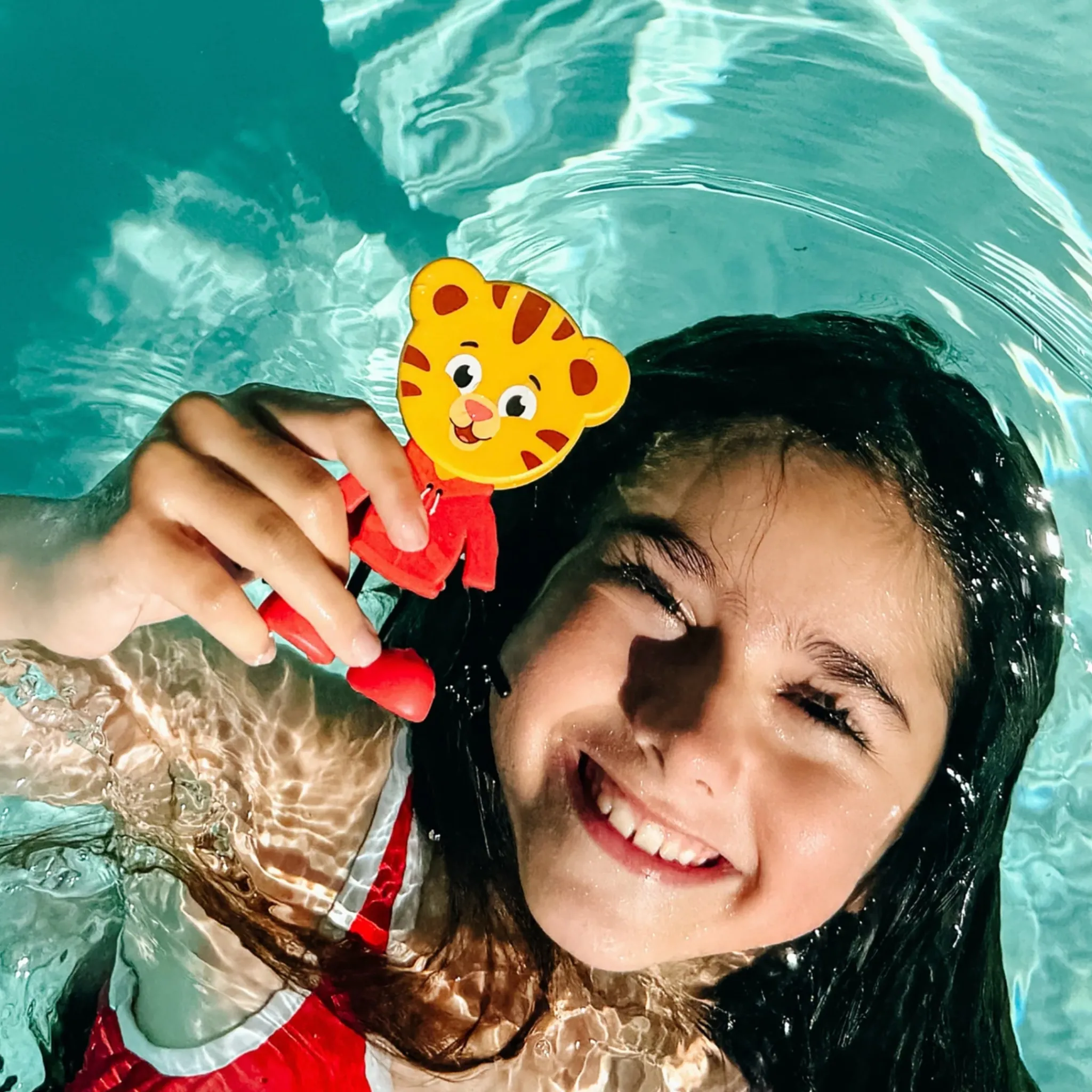 Glo Pals Bath Toys|Bath Accessories>Daniel Tiger Luminous Character