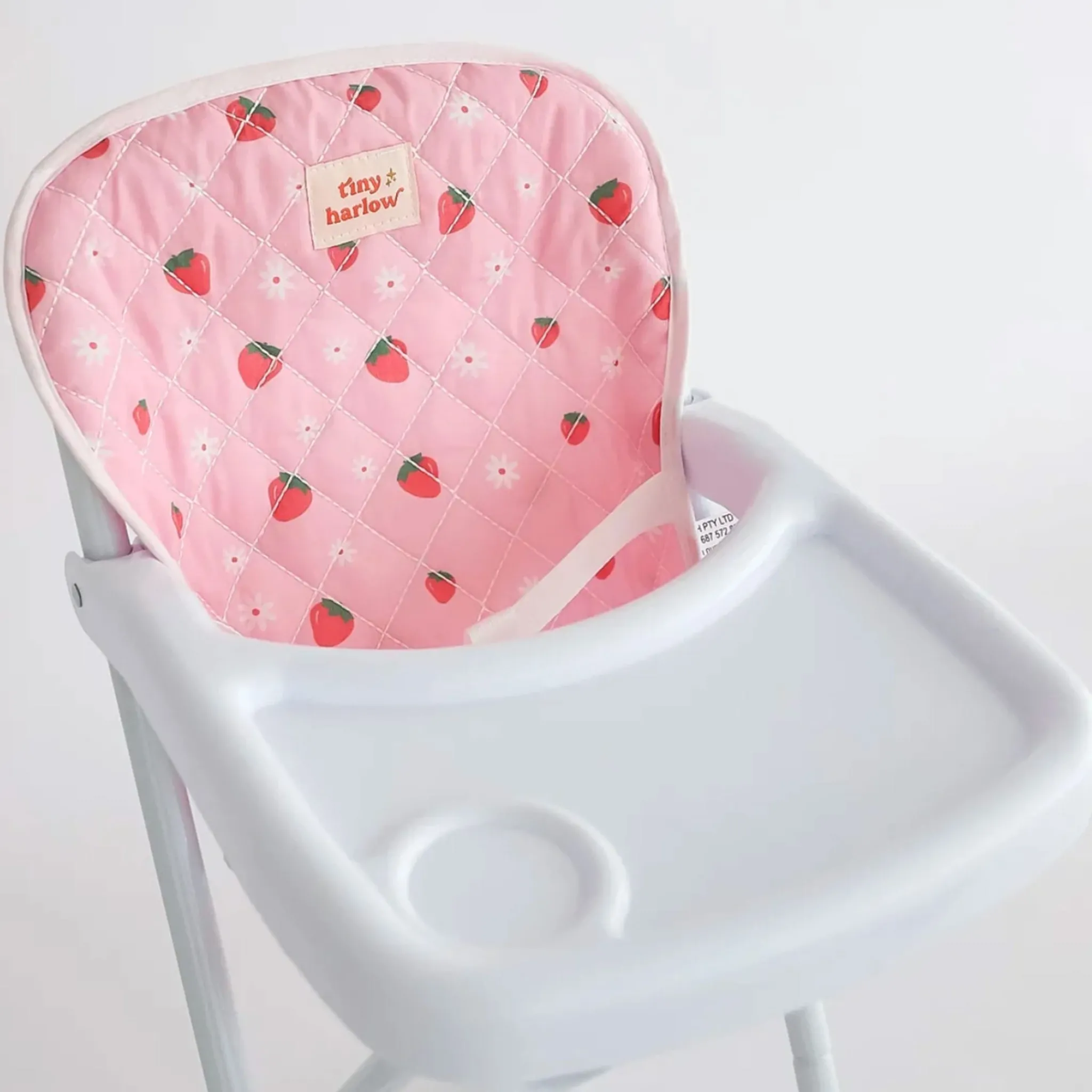 Tiny Harlow Doll High Chair - Strawberry