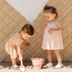 Firsts par Petit Lem Dresses, Skirts & Outfits>Dolphins Striped Dress 3-24m