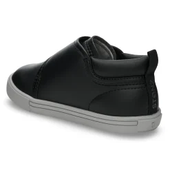 Stonz Shoes><noscript><img width=