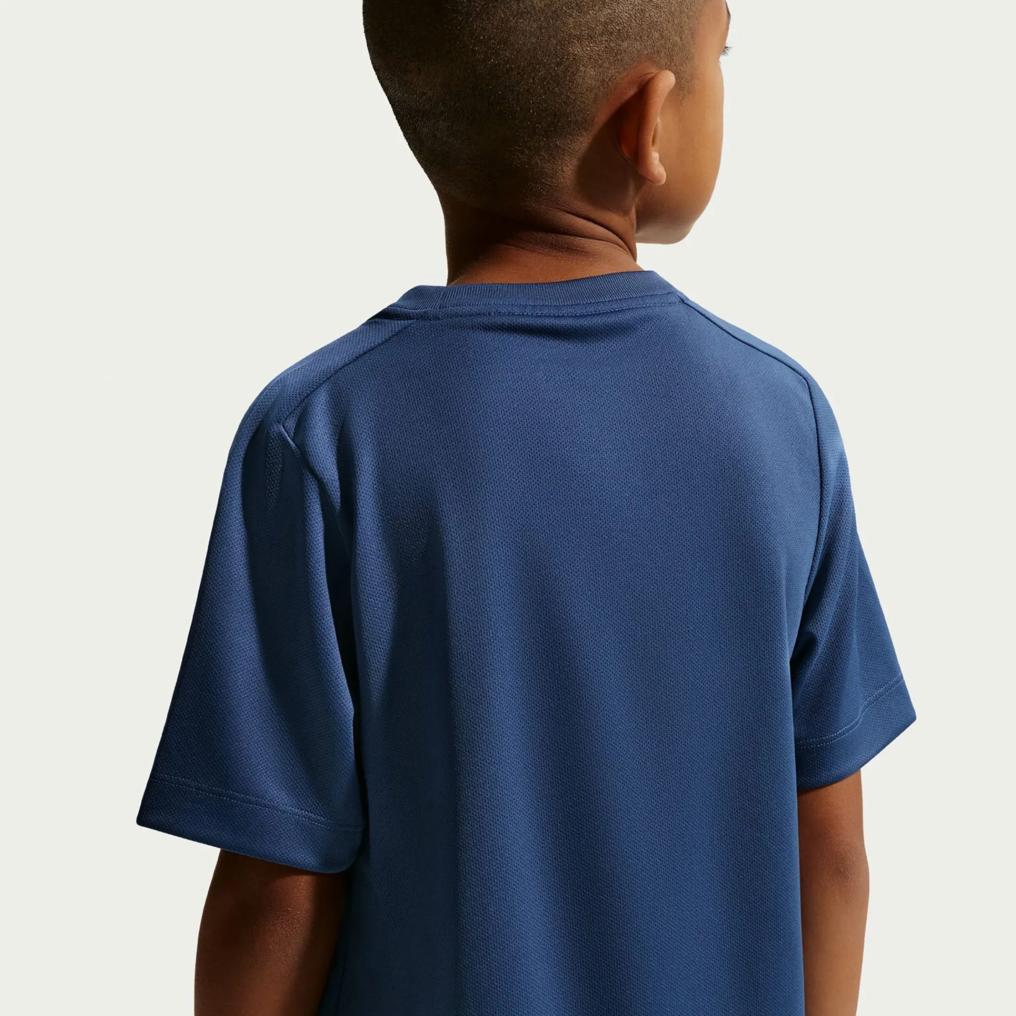 Kids/BOY Nike Drifit Multi Top 8-16y