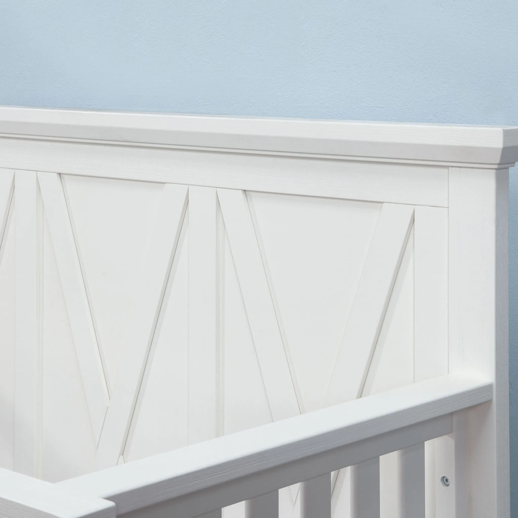 Million Dollar Baby Emory Farmhouse 4-in-1 Convertible Crib - Linen White