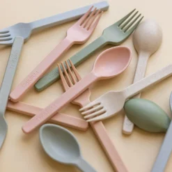 Kids Minika Breastfeeding|Tableware><noscript><img width=
