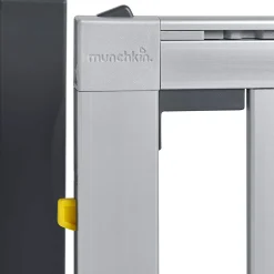 Munchkin Gates & Safety><noscript><img width=