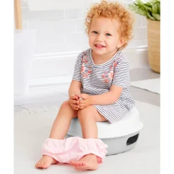 Skip Hop Potties & Toilet Seats><noscript><img width=