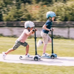 Kids Scoot and Ride Bikes And Accessories|Bikes & Scooters>Highwaykick 3 Led Scooter - Steel