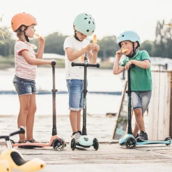 Kids Scoot and Ride Highwaykick 3 Led Scooter - Peach
