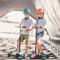 Kids Scoot and Ride Highwaykick 5 Led Scooter - Peach