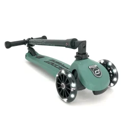 Kids Scoot and Ride Highwaykick 3 Led Scooter - Forest