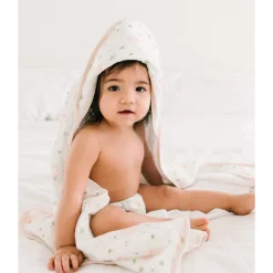 Kids Loulou Lollipop Hooded Towel Set - Bunny Meadow