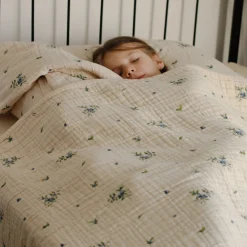 Kids House of Elia Throws|Blankets><noscript><img width=