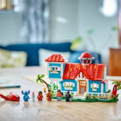 Kids LEGO® ǀ Disney Lilo and Stitch Beach House