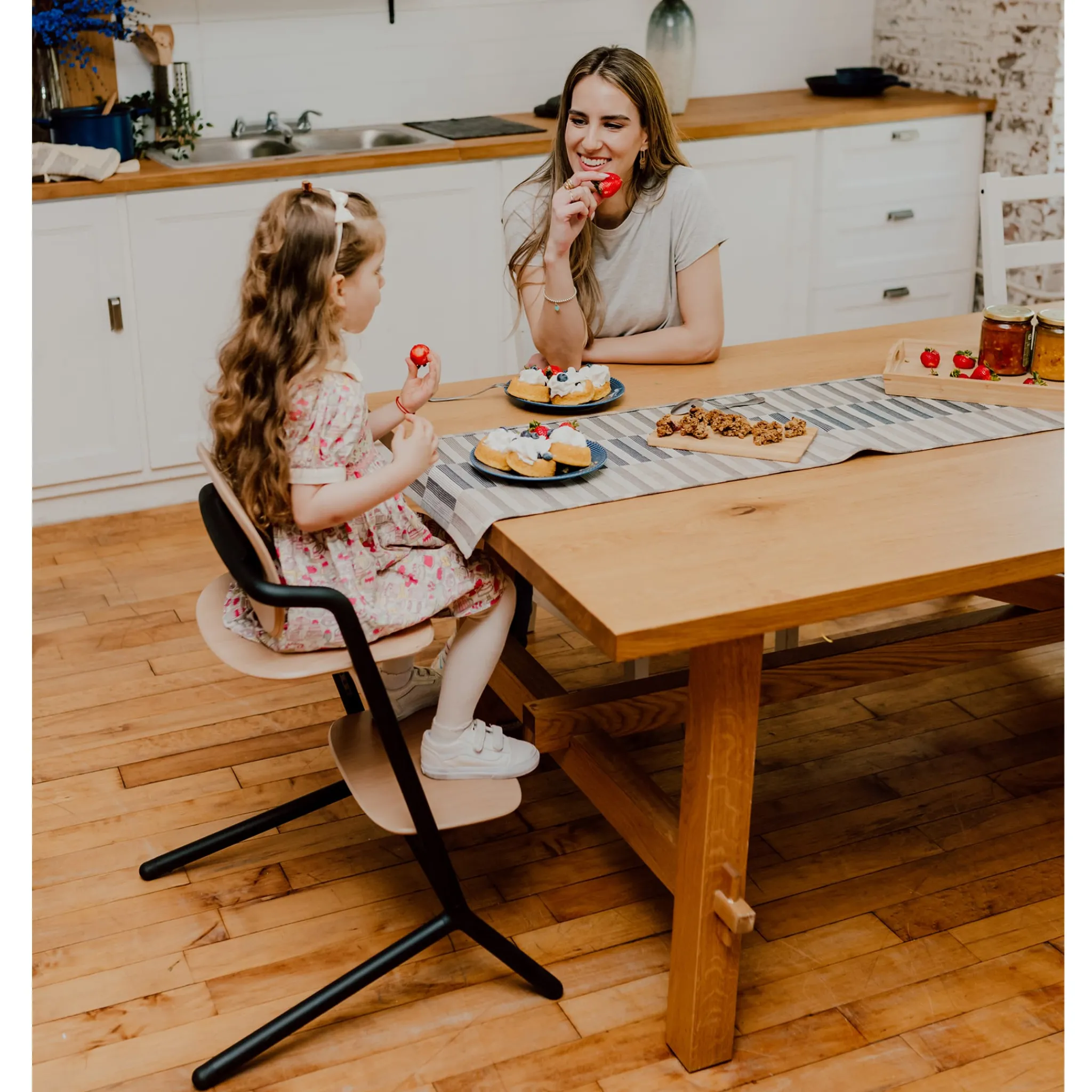 Cybex High Chairs & Booster Seats|High Chairs & Booster Seats>Lemo 3-in-1 High Chair + Training Tower Set