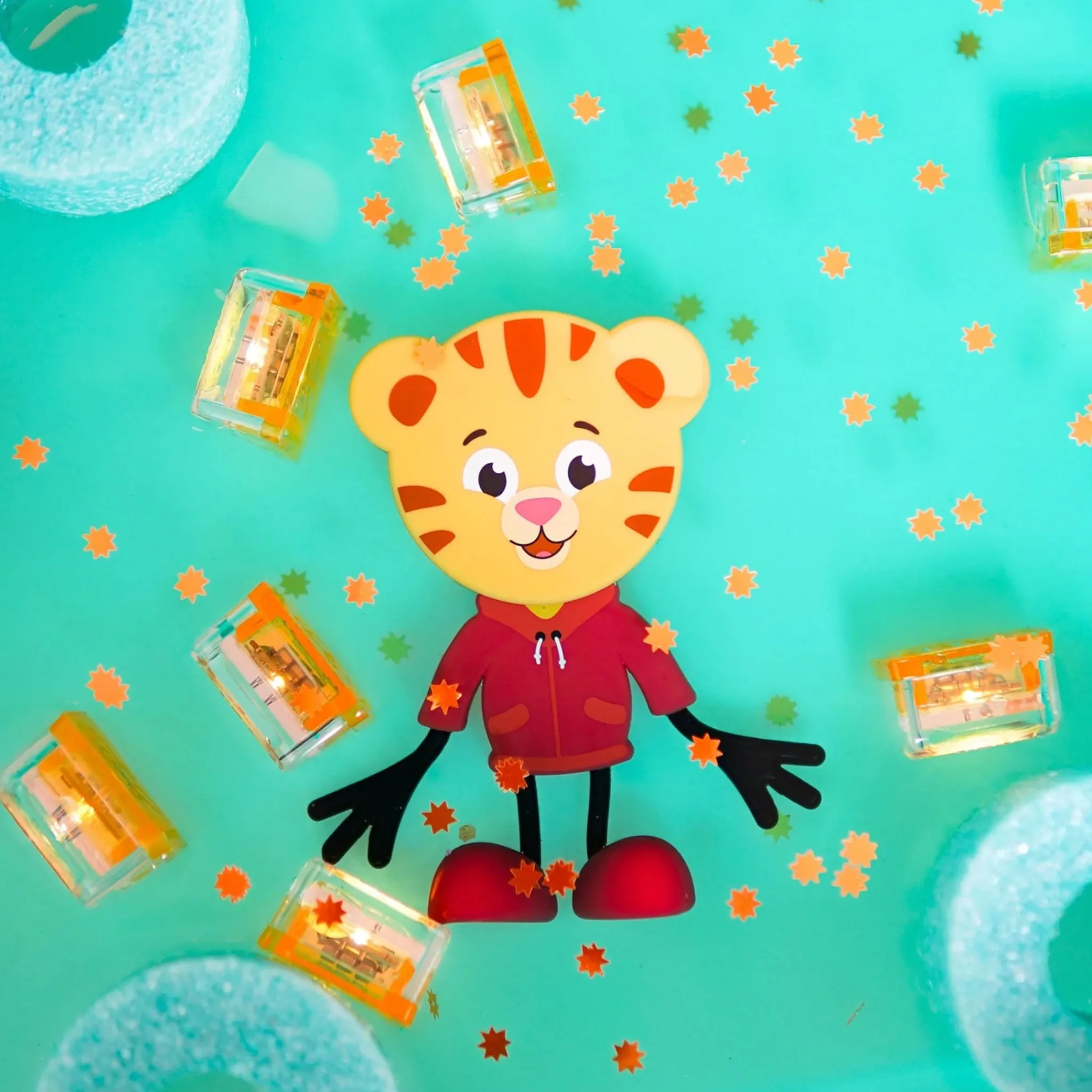 Glo Pals Light-Up Cubes for Bath - Daniel Tiger