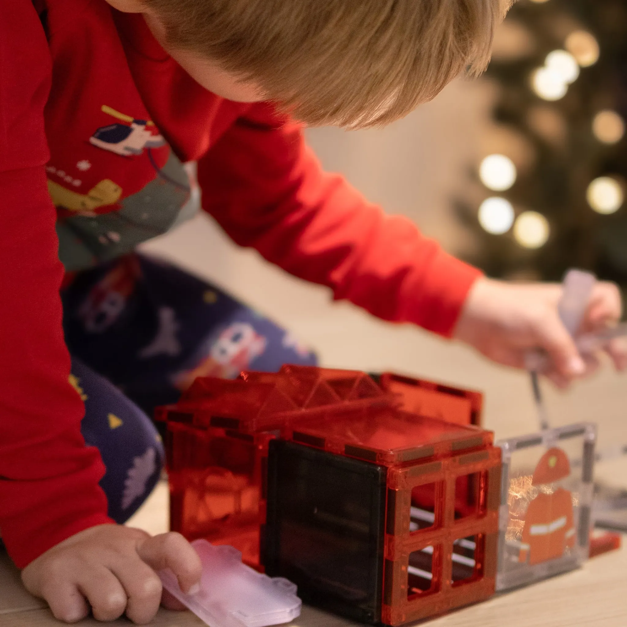 Kids Bebe Confort Assembly & Construction>Magnetic Tiles - Firefighters
