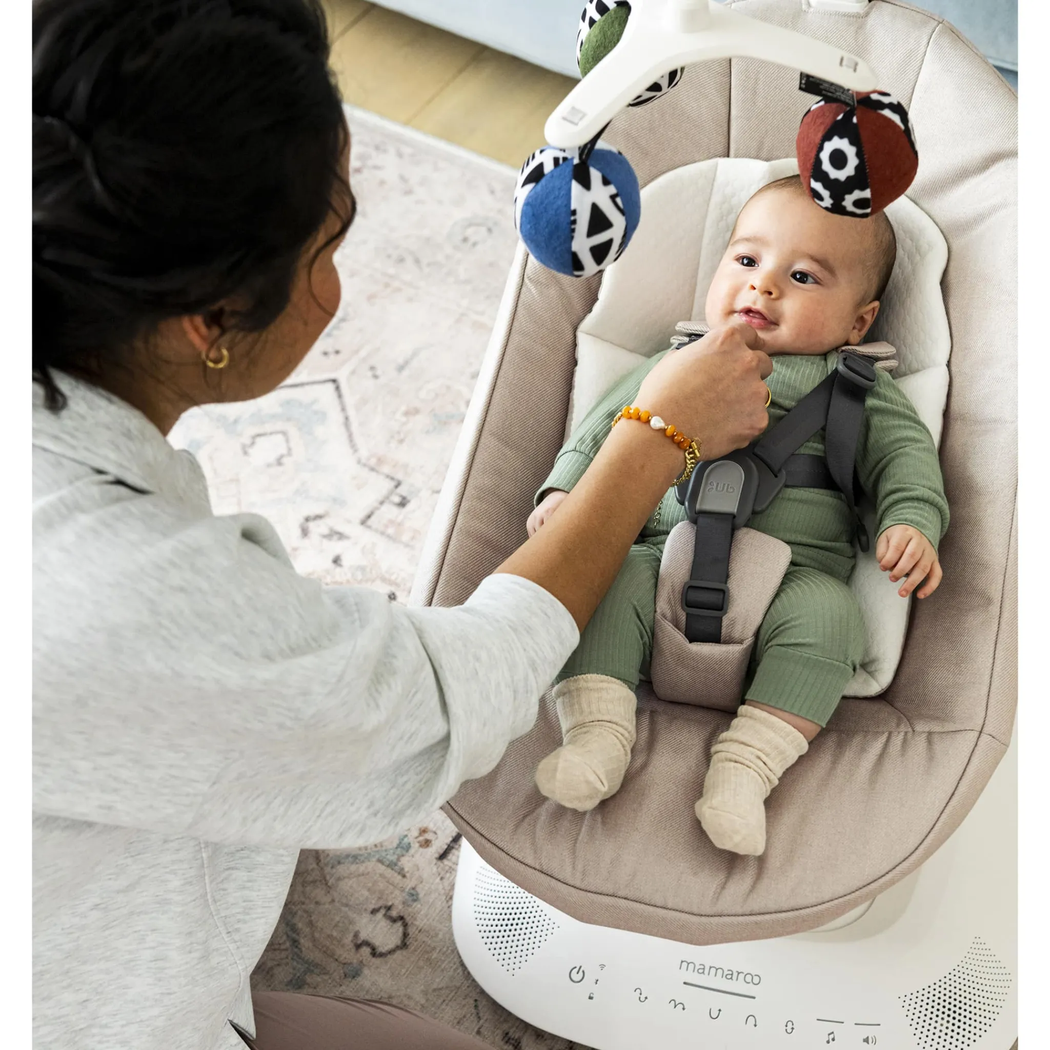 UPPAbaby Swings & Rockers>Mamaroo Swing - Wells