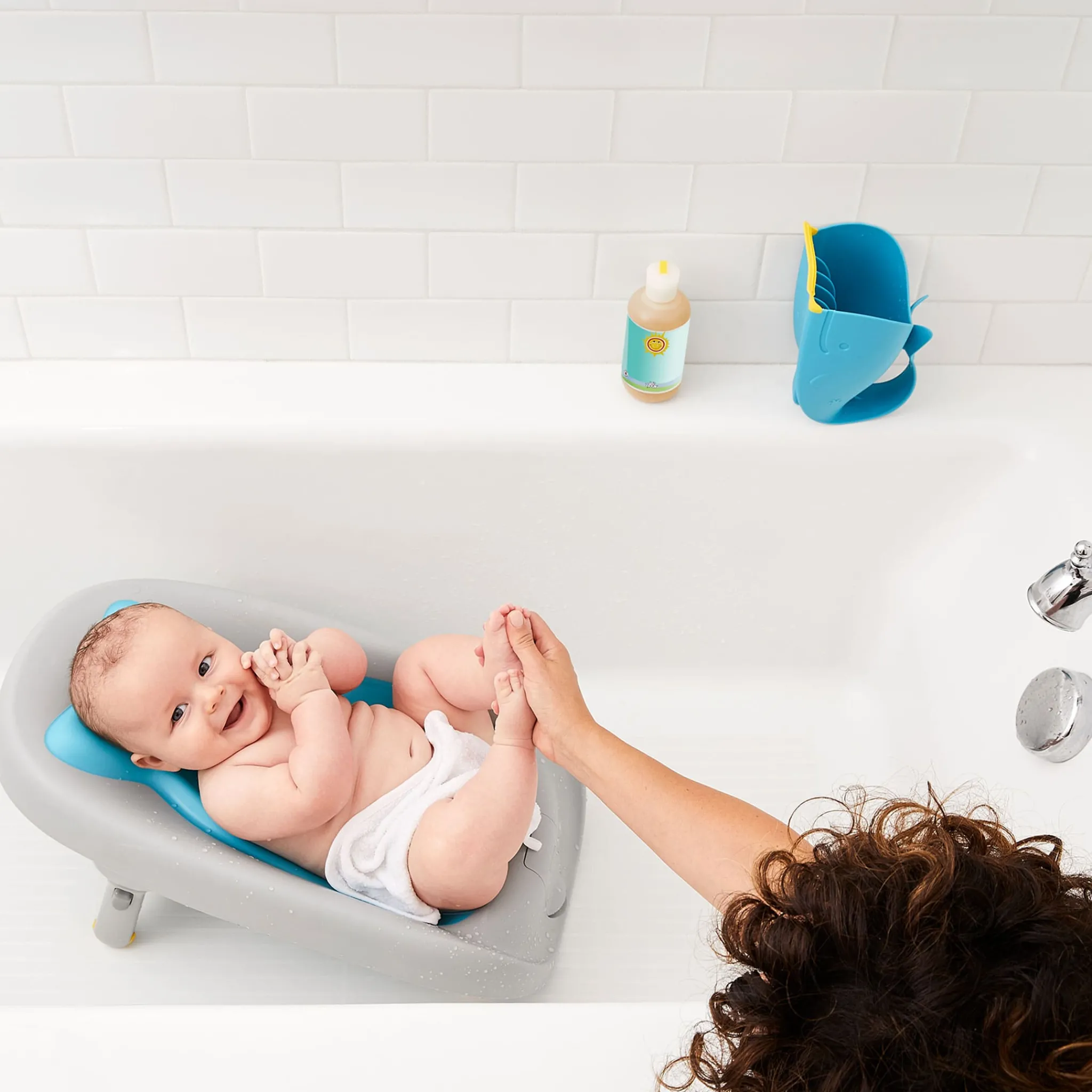 Skip Hop Baby Baths & Seats|Bath Accessories>Moby Recline & Rinse Bather - Grey / Blue