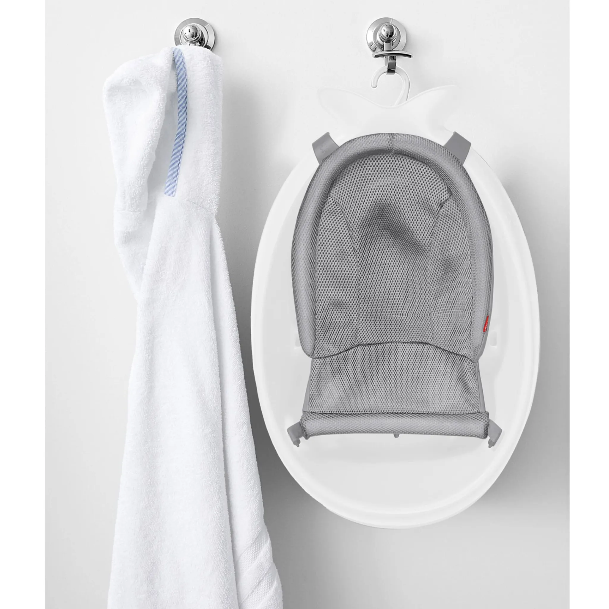 Skip Hop Baby Baths & Seats|Bath Accessories>MOBY® Smart Sling™ 3-Stage Tub - White