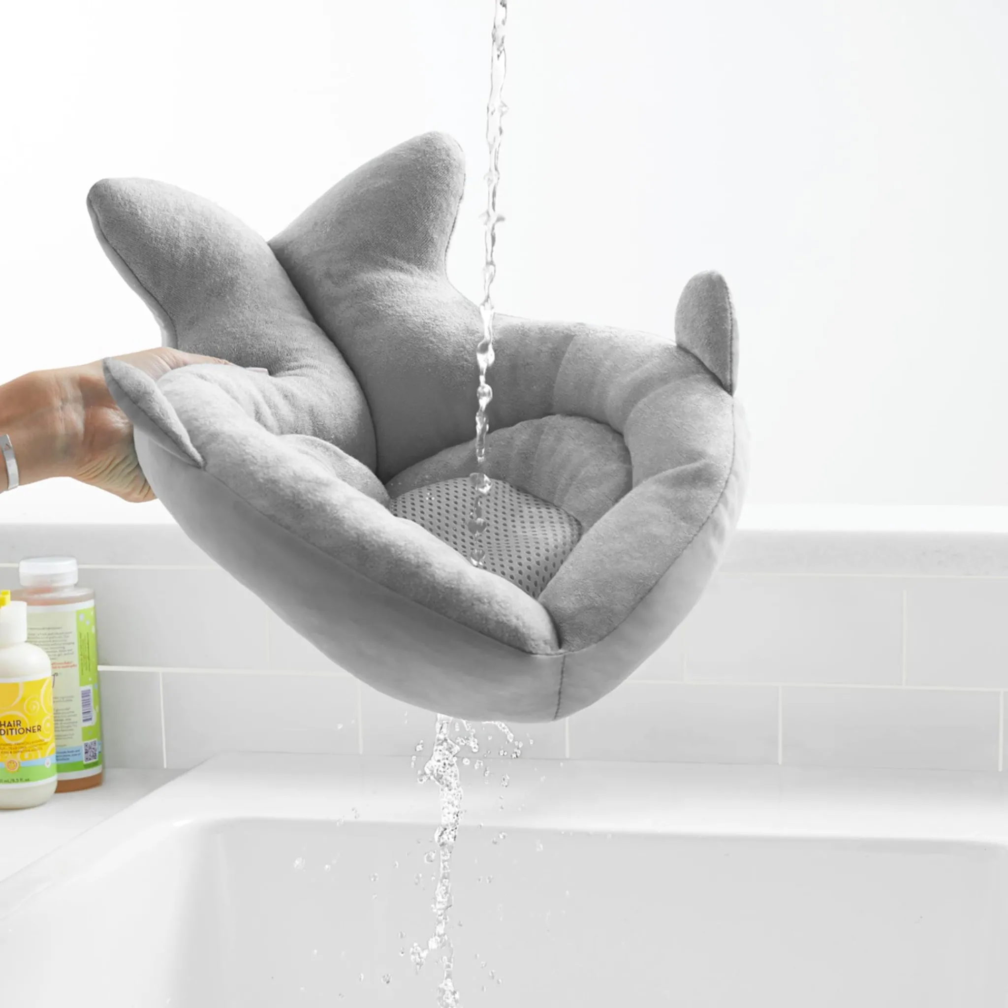 Skip Hop Baby Baths & Seats|Bath Accessories>MOBY Softspot Sink Bather Grey