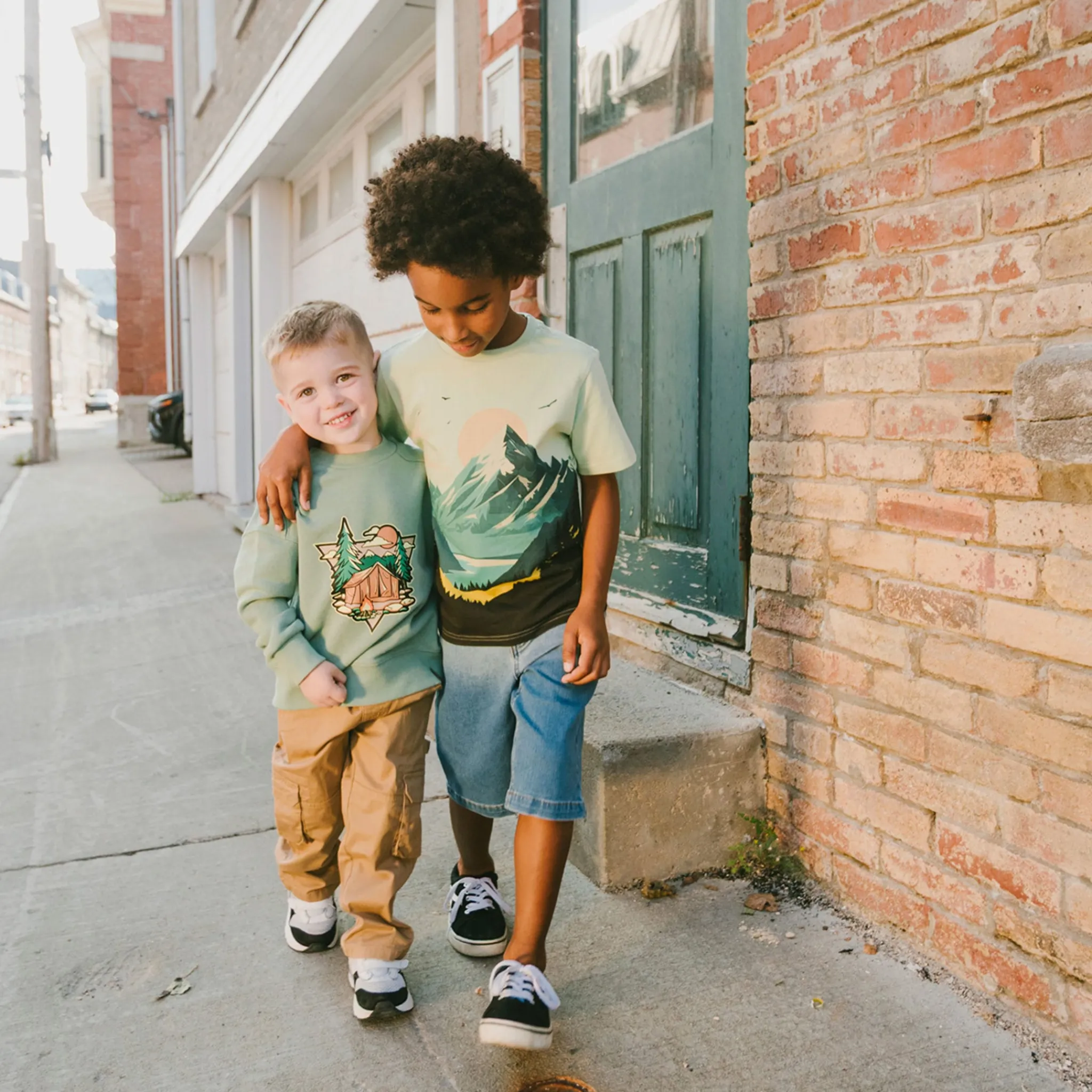 Kids/BOY Deux par Deux Tops>Mountain Boys T-shirt 3-6