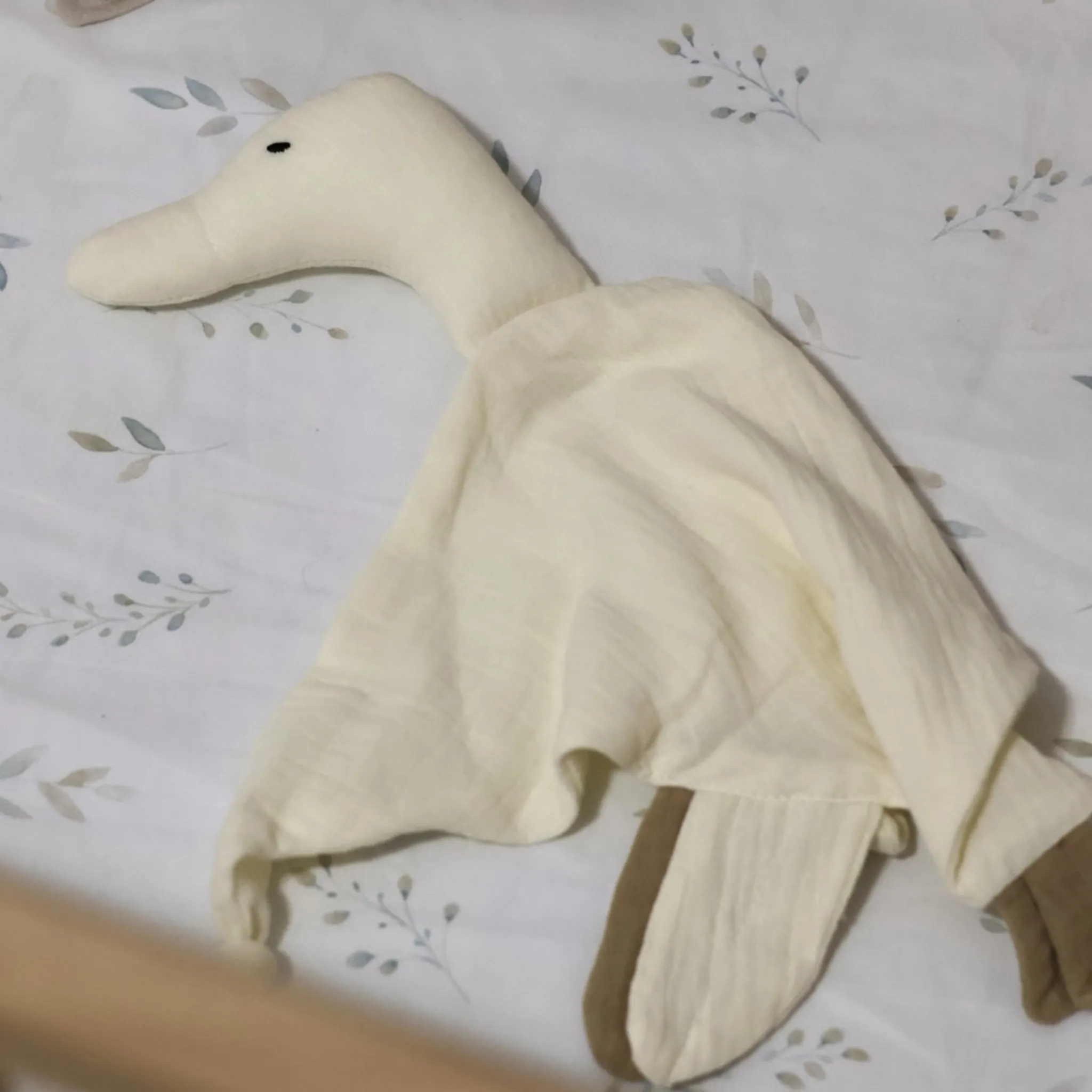 Bebe Confort Muslin Blanket - Ivory Goose