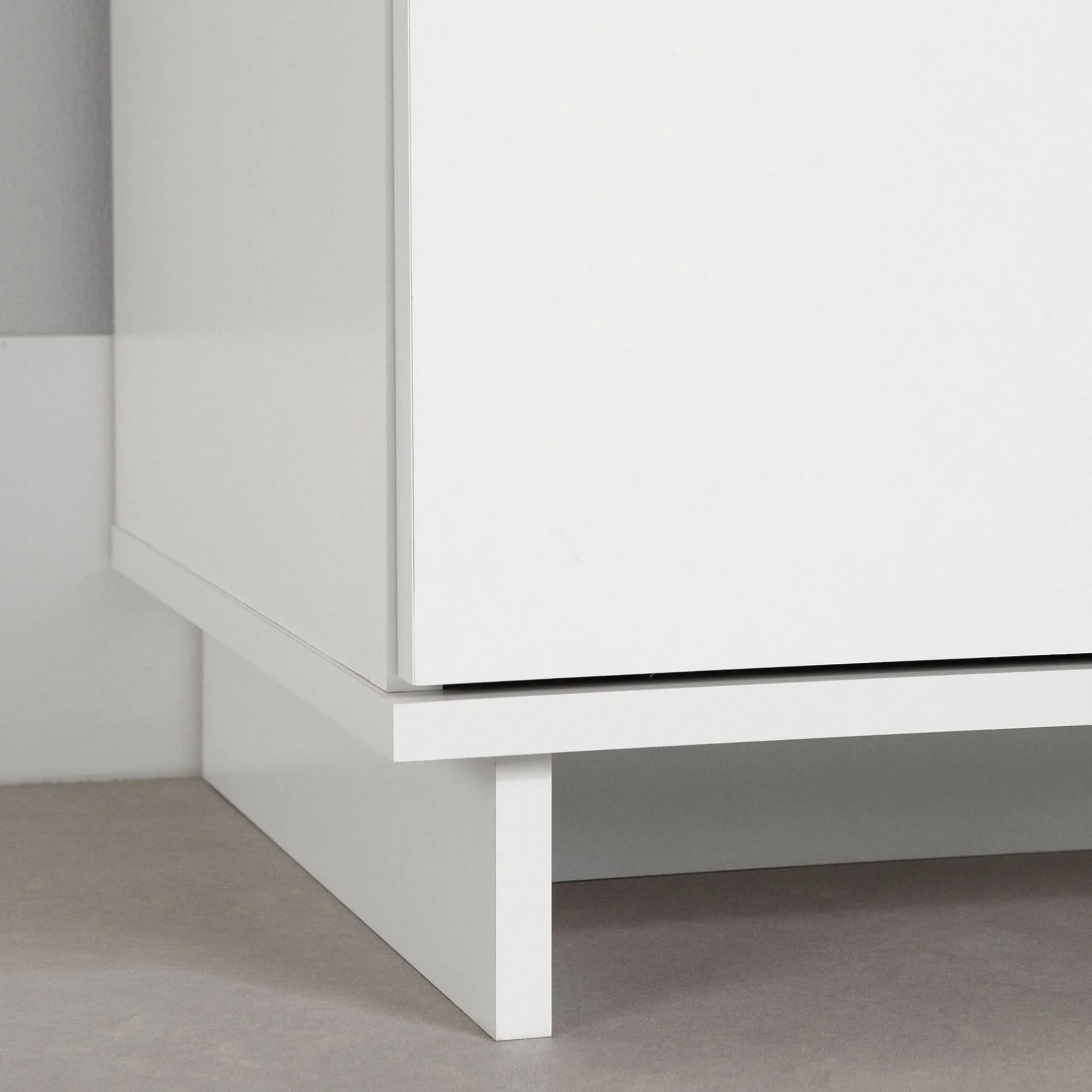 South Shore Nightstands>Nightstand with 2 Drawers - Cavalleri Pure White