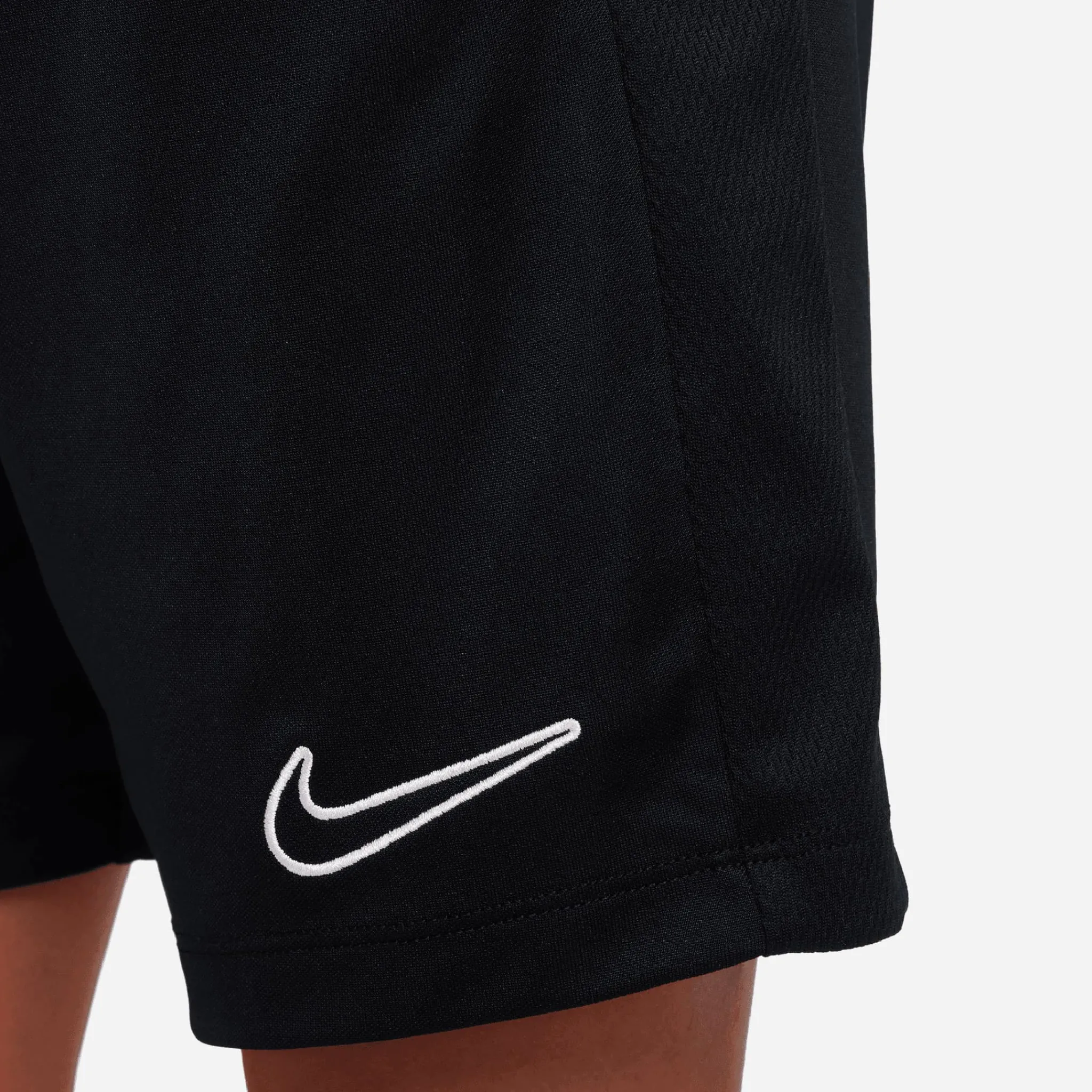 Kids/BOY Nike Sportswear|Shorts & Bermuda>Academy Shorts 8-16y