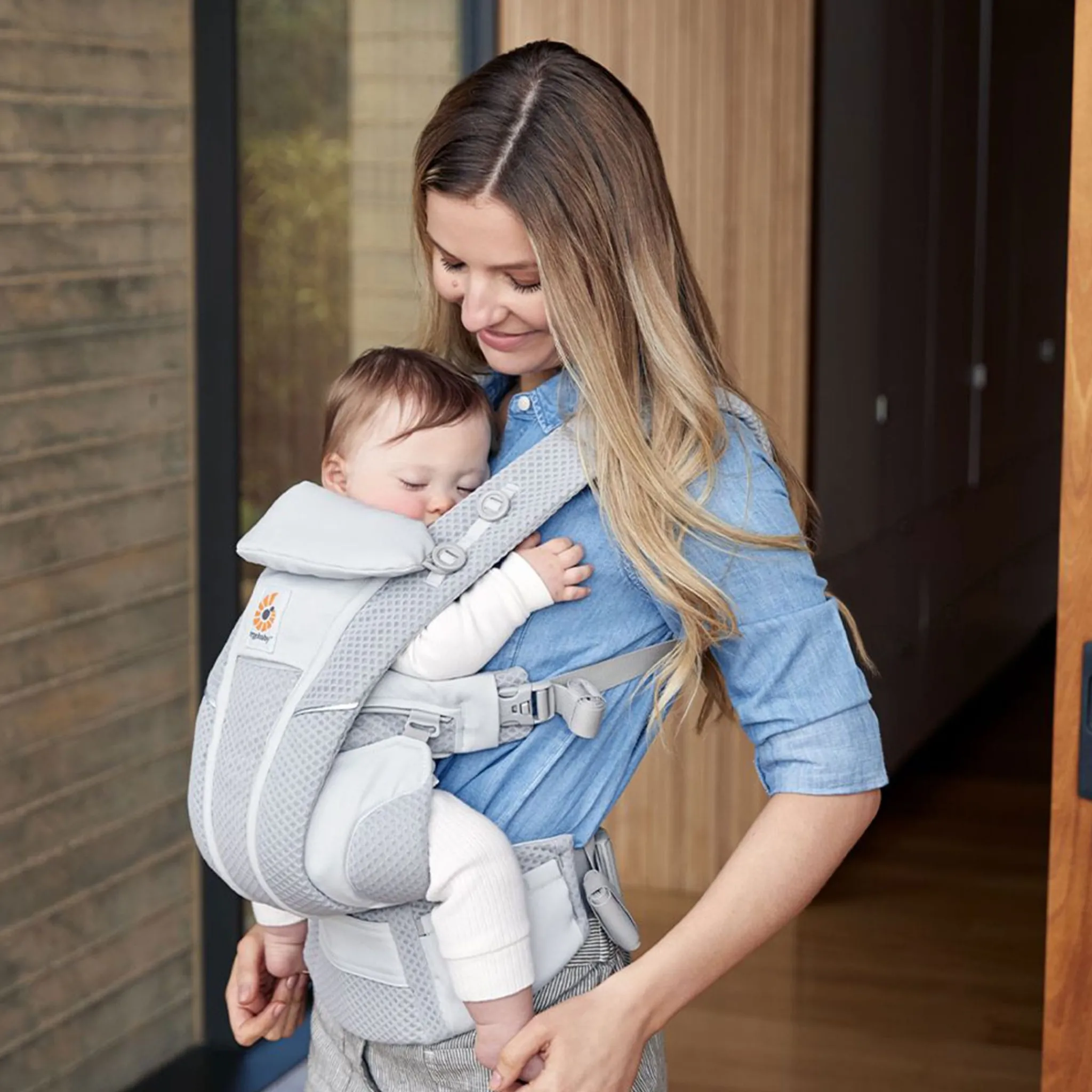 Ergobaby Outdoors & Travel|Baby Carriers>Omni Breeze 360 Baby Carrier - Pearl Grey